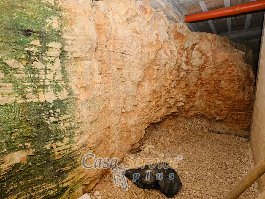 Immagine 42 di Villa in vendita  in Via La Guardia a Sannicola