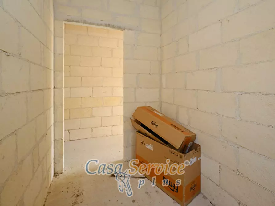 Immagine 43 di Villa in vendita  in Via La Guardia a Sannicola