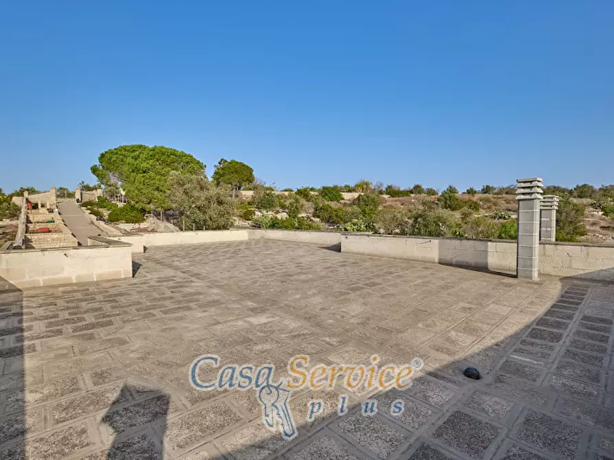 Immagine 46 di Villa in vendita  in Via La Guardia a Sannicola