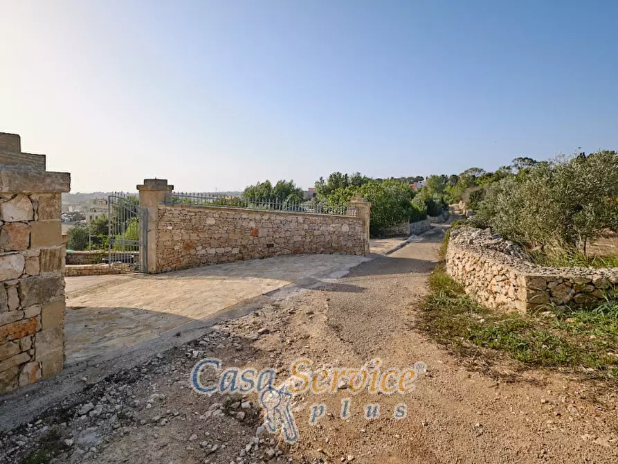 Immagine 52 di Villa in vendita  in Via La Guardia a Sannicola