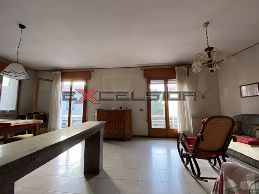 Immagine 3 di Appartamento in vendita  in Via G. Matteotti n.20 bis a Cavarzere