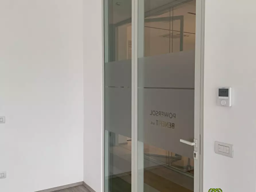 Immagine 4 di Ufficio in affitto  a Camponogara