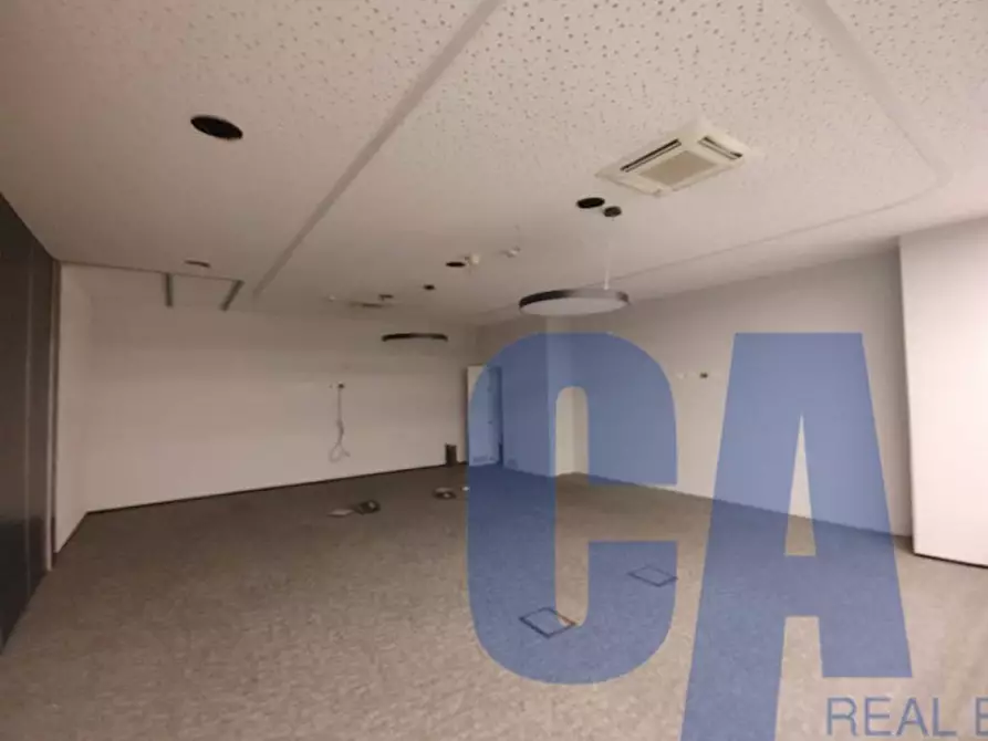 Immagine 8 di Palazzo in affitto  in VIA COPERNICO a Milano