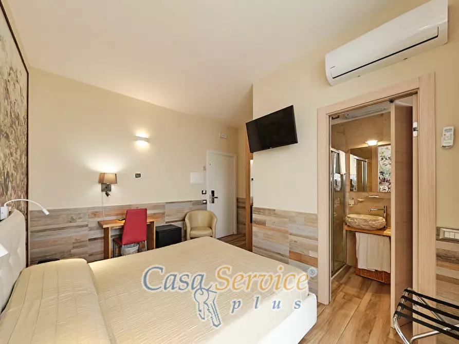 Immagine 28 di Hotel in vendita  in Via Garibaldi a Porto Cesareo