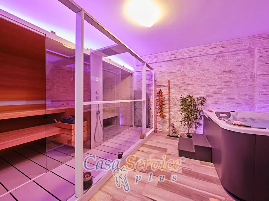 Immagine 61 di Hotel in vendita  in Via Garibaldi a Porto Cesareo