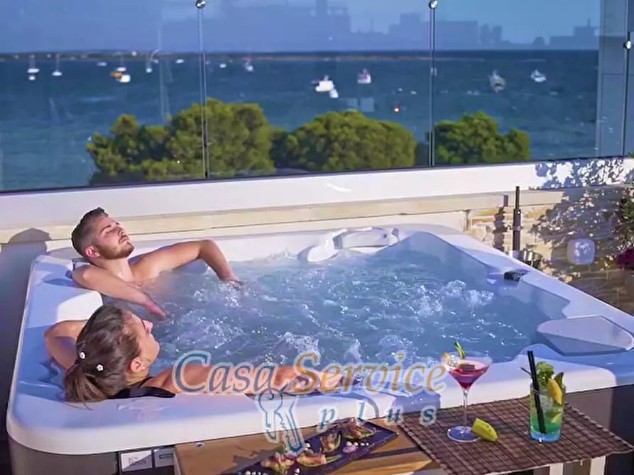 Immagine 116 di Hotel in vendita  in Via Garibaldi a Porto Cesareo