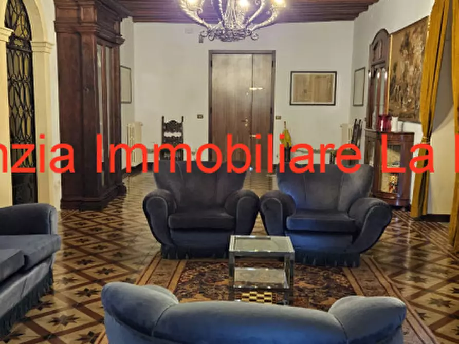 Immagine 11 di Appartamento in vendita  in Via C. B Cavour n. 79 Este a Este