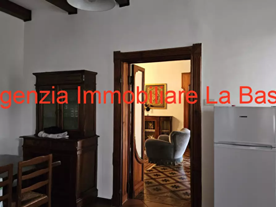 Immagine 15 di Appartamento in vendita  in Via C. B Cavour n. 79 Este a Este
