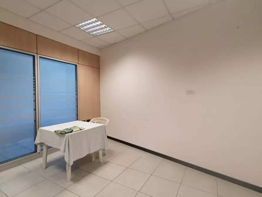 Immagine 5 di Ufficio in affitto  in VIA CAVOUR a Cavezzo
