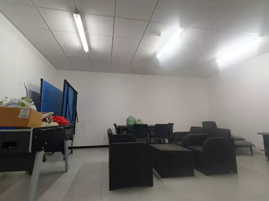 Immagine 8 di Ufficio in affitto  in VIA CAVOUR a Cavezzo