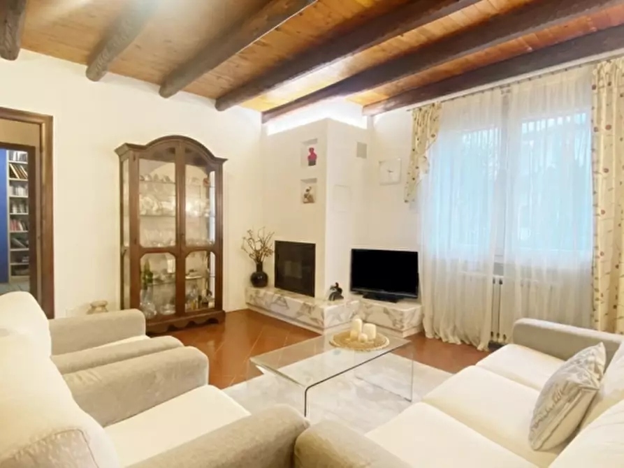 Immagine 4 di Casa indipendente in vendita  in Via Giacomo Matteotti a Eraclea