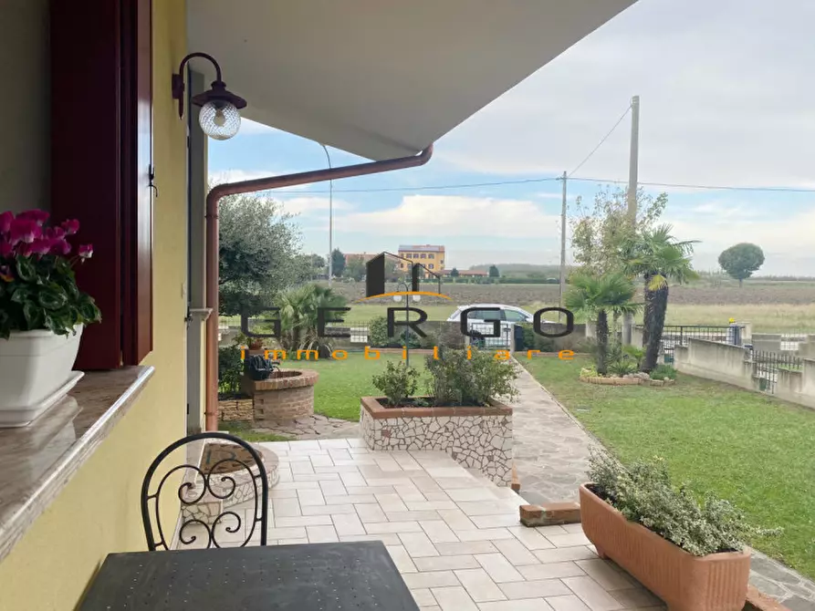 Immagine 37 di Casa indipendente in vendita  in Via Giacomo Matteotti a Eraclea