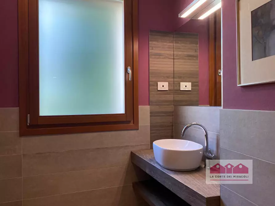 Immagine 9 di Casa bifamiliare in vendita  in Borgo Casale a Vicenza