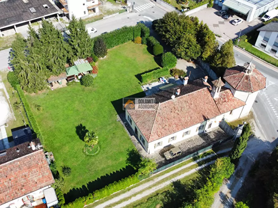 Immagine 2 di Villa in vendita  in Via Trento a Pedavena