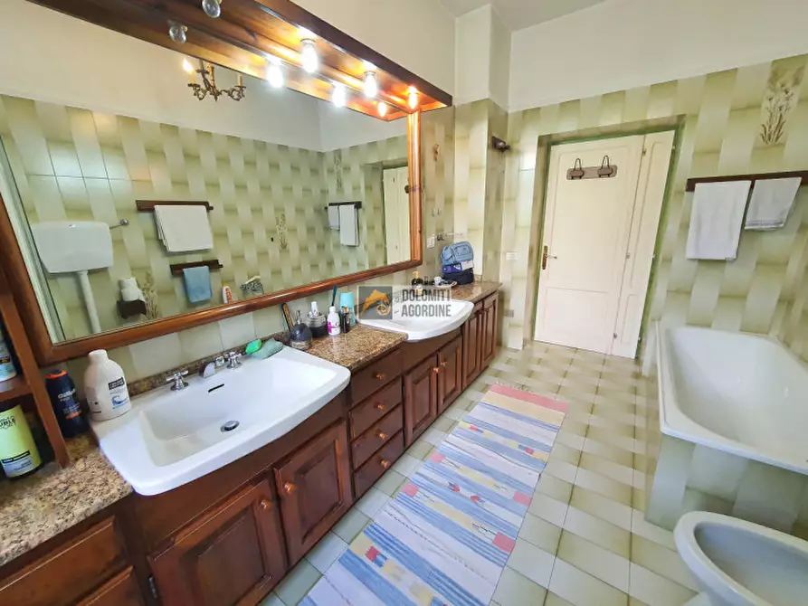 Immagine 17 di Villa in vendita  in Via Trento a Pedavena