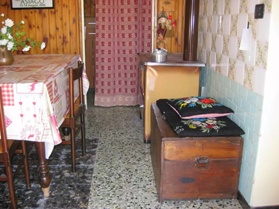 Immagine 4 di Villetta a schiera in vendita  in VIA DOSSO a Roana