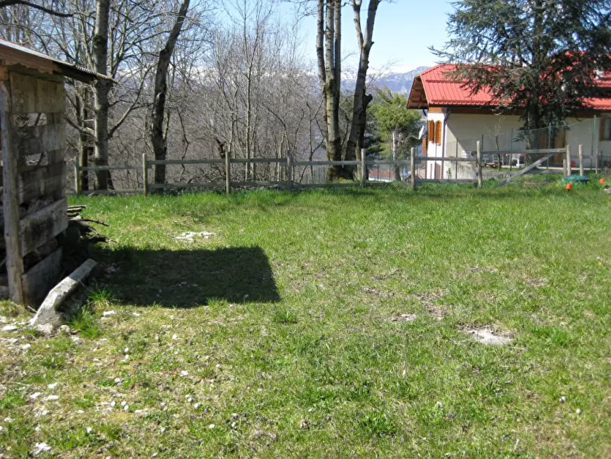 Immagine 14 di Villetta a schiera in vendita  in VIA DOSSO a Roana