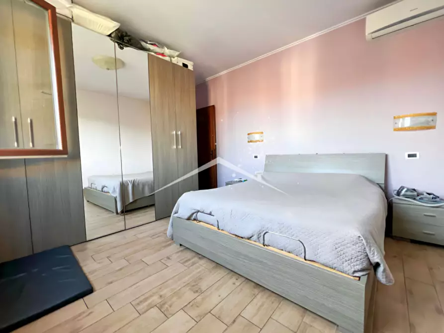 Immagine 1 di Appartamento in vendita  in Isacco Newton 15 a Padova