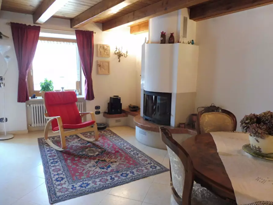 Immagine 4 di Rustico / casale in vendita  in CONTRADA GONZONI a Cerro Veronese