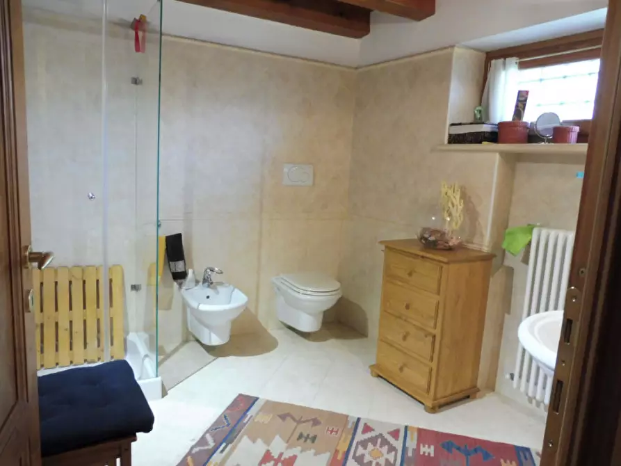 Immagine 14 di Rustico / casale in vendita  in CONTRADA GONZONI a Cerro Veronese