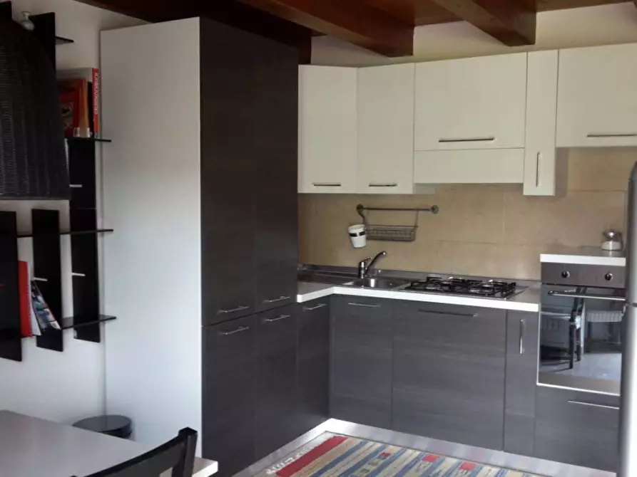 Immagine 27 di Rustico / casale in vendita  in CONTRADA GONZONI a Cerro Veronese