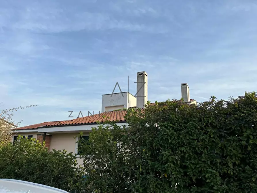 Immagine 6 di Casa indipendente in vendita  in Via Postioma a Castelfranco Veneto