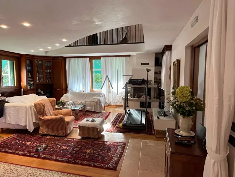 Immagine 11 di Casa indipendente in vendita  in Via Postioma a Castelfranco Veneto