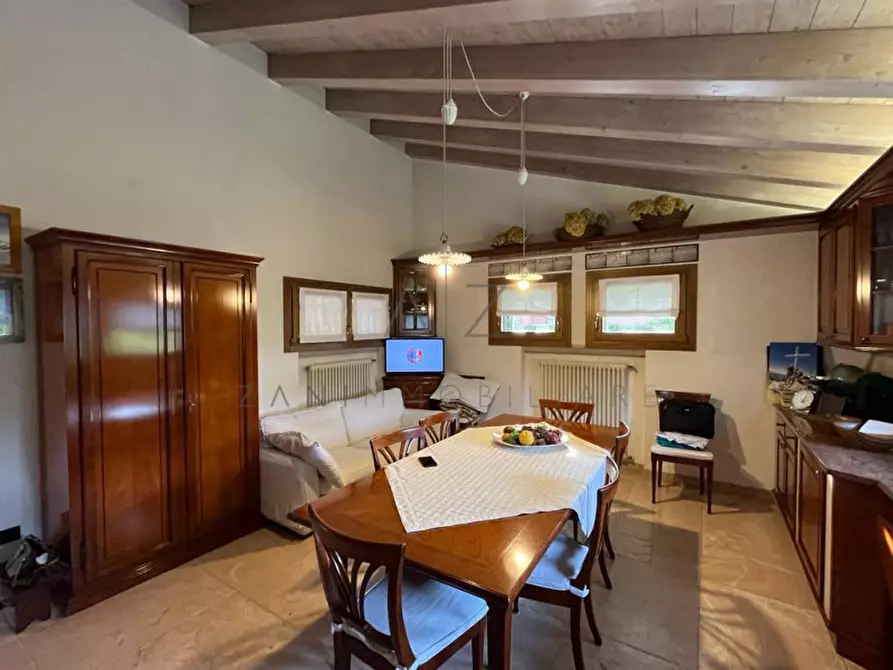 Immagine 37 di Casa indipendente in vendita  in Via Postioma a Castelfranco Veneto