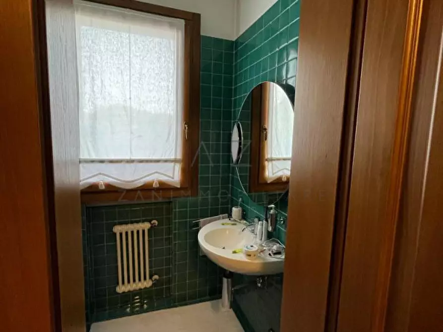 Immagine 43 di Casa indipendente in vendita  in Via Postioma a Castelfranco Veneto