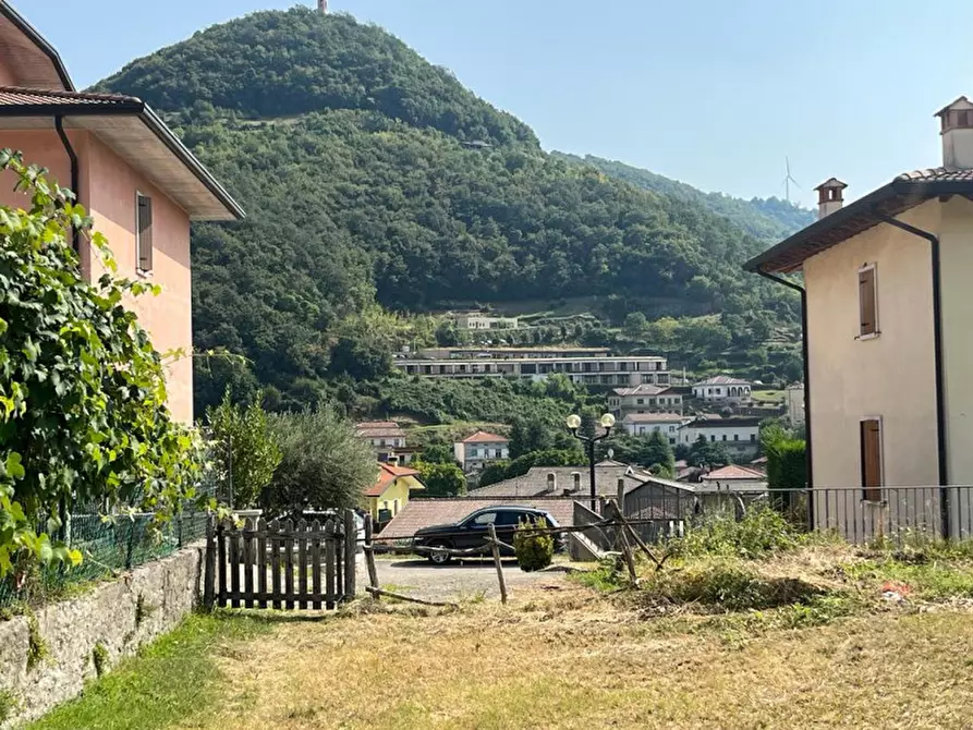 Immagine 4 di Terreno in vendita  a Badia Calavena