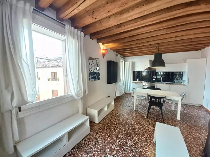 Immagine 3 di Appartamento in affitto  in PIAZZA DEI SIGNORI a Vicenza