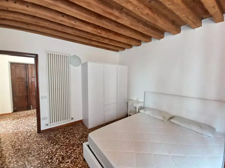Immagine 10 di Appartamento in affitto  in PIAZZA DEI SIGNORI a Vicenza