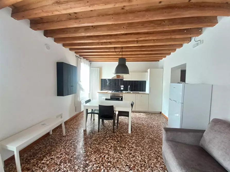 Immagine 12 di Appartamento in affitto  in PIAZZA DEI SIGNORI a Vicenza