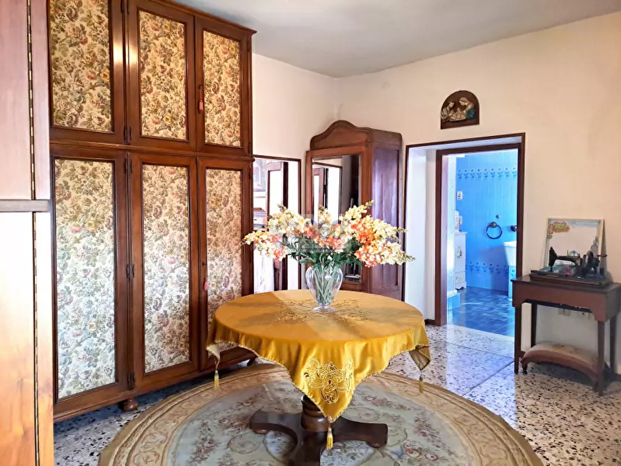 Immagine 25 di Rustico / casale in vendita  in Via Giuseppe Galliano a Passirano