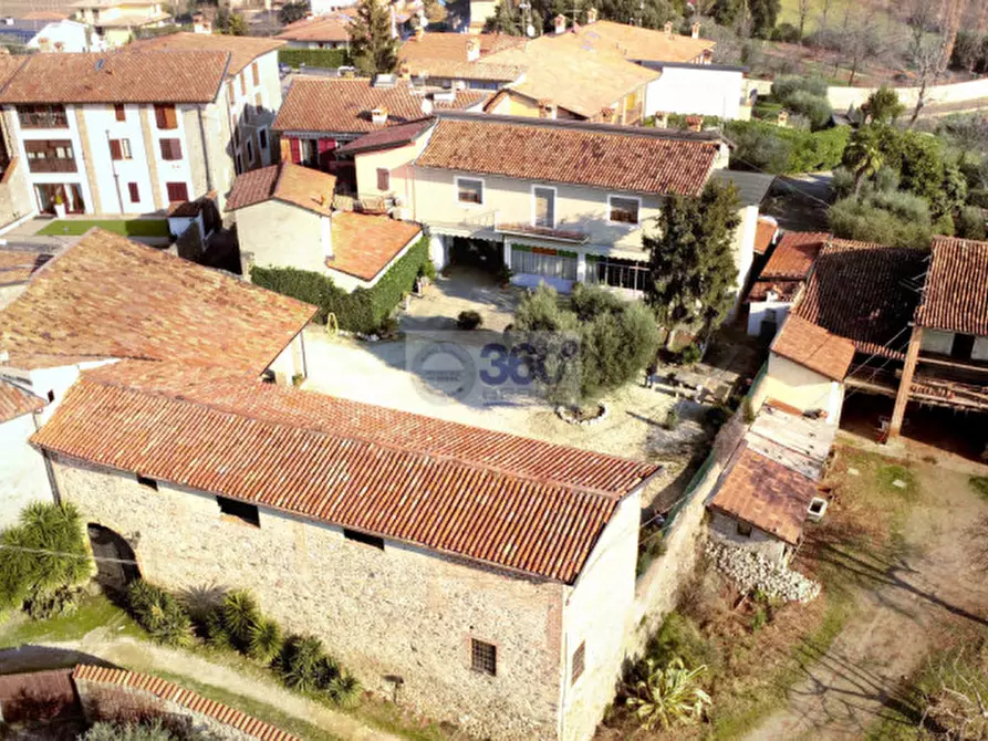 Immagine 28 di Rustico / casale in vendita  in Via Giuseppe Galliano a Passirano