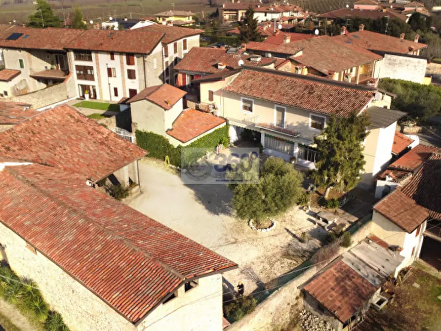 Immagine 33 di Rustico / casale in vendita  in Via Giuseppe Galliano a Passirano