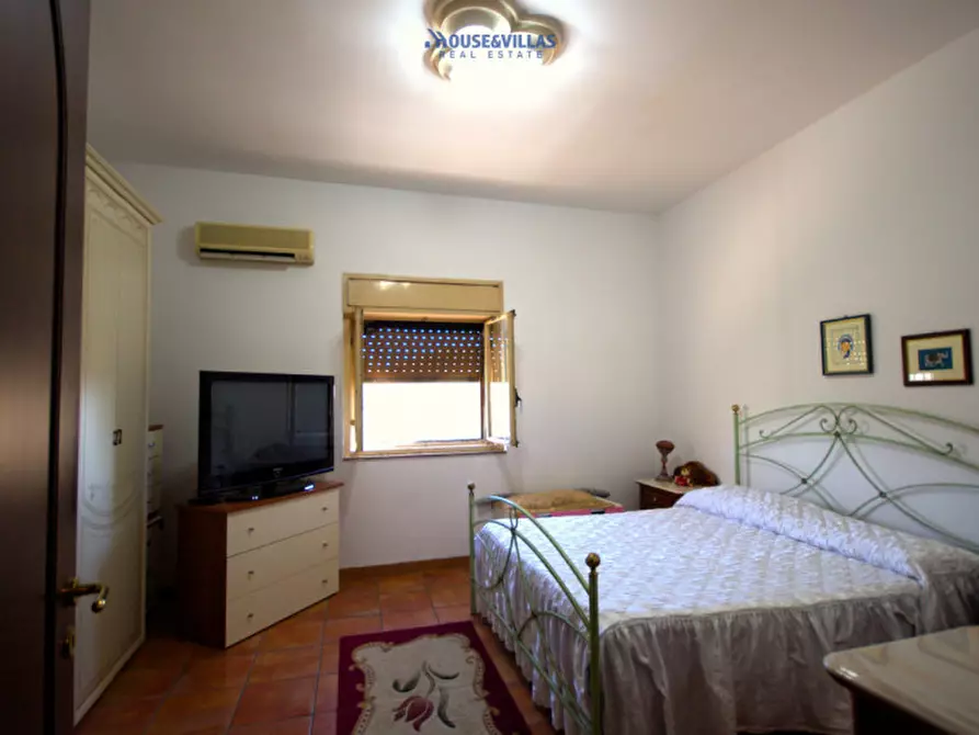 Immagine 13 di Casa indipendente in vendita  in via cavour a Noto