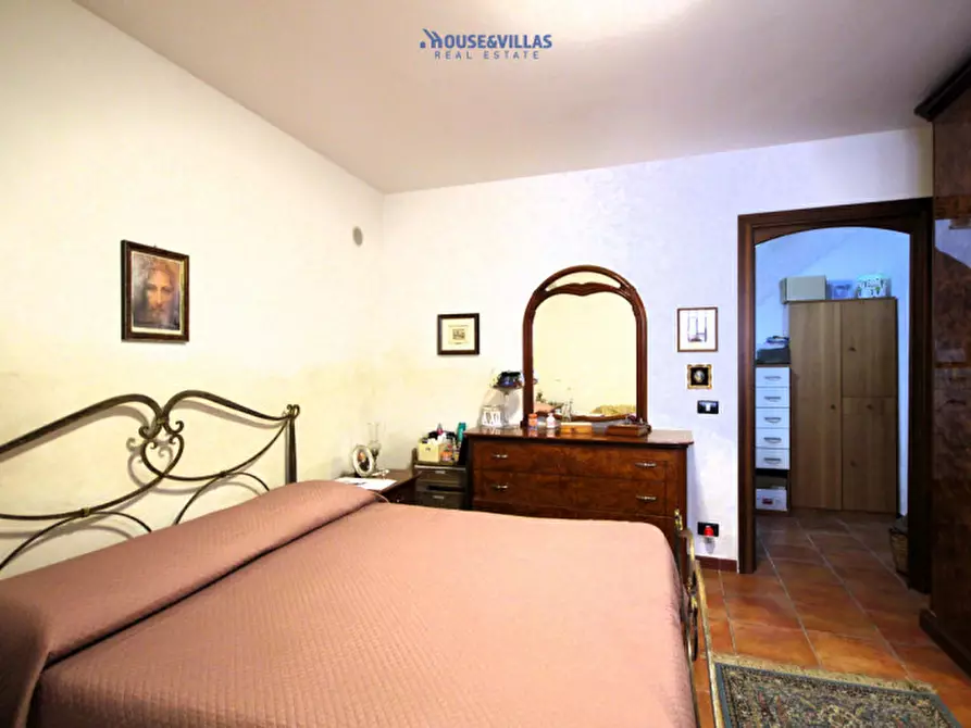 Immagine 14 di Casa indipendente in vendita  in via cavour a Noto