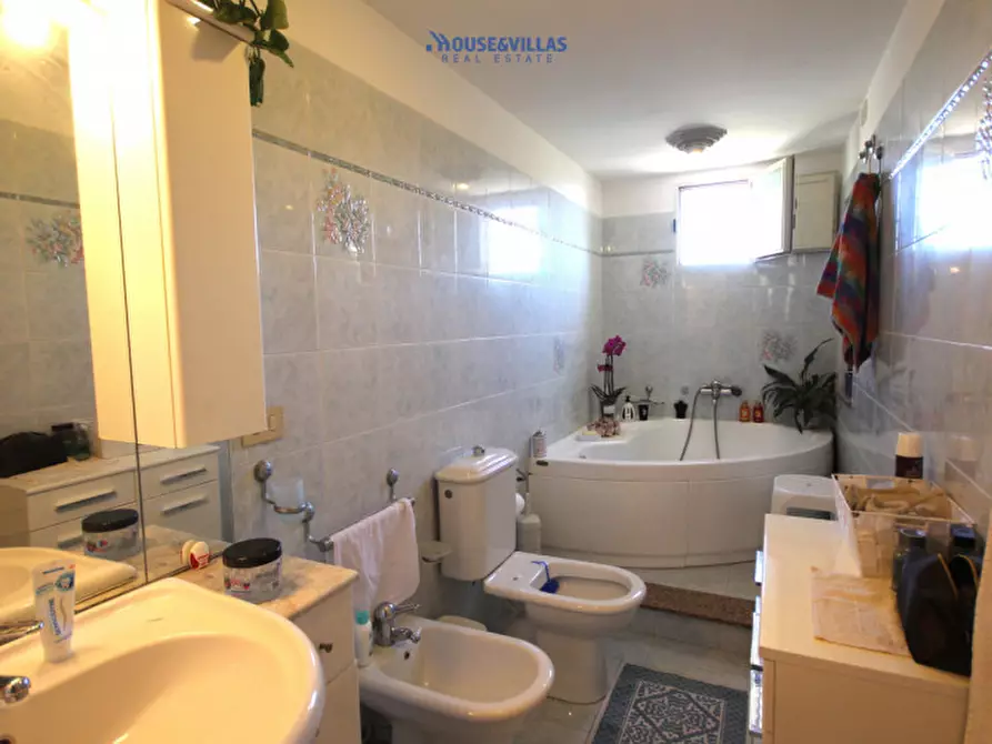 Immagine 17 di Casa indipendente in vendita  in via cavour a Noto