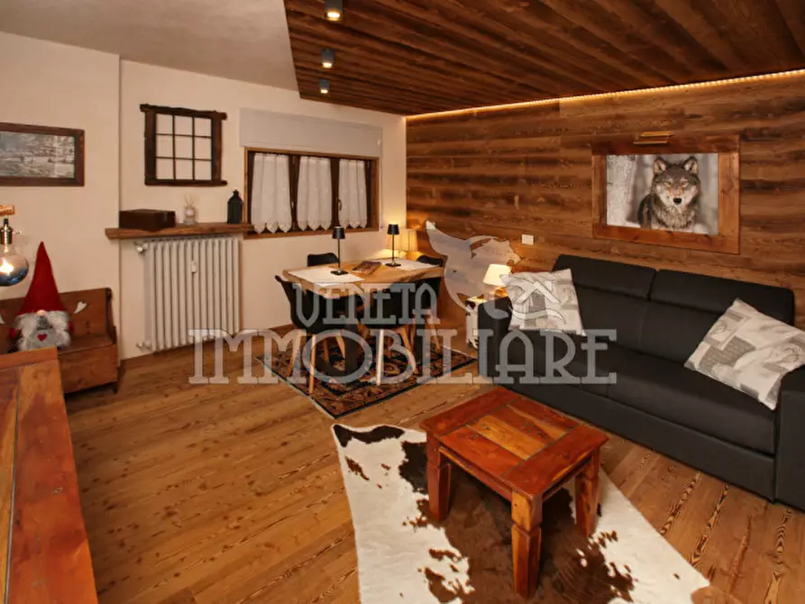Immagine 1 di Appartamento in vendita  in via clotes a Sauze D'oulx