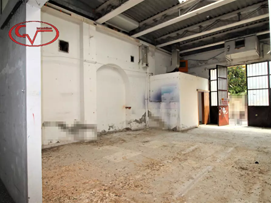 Immagine 2 di Laboratorio in vendita  in via monaco a Terranuova Bracciolini