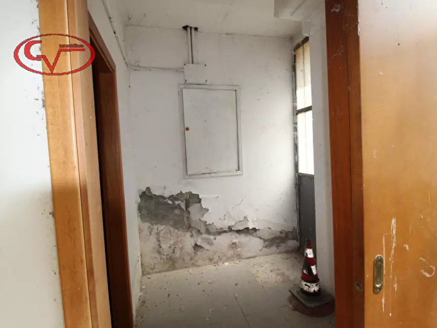 Immagine 14 di Laboratorio in vendita  in via monaco a Terranuova Bracciolini