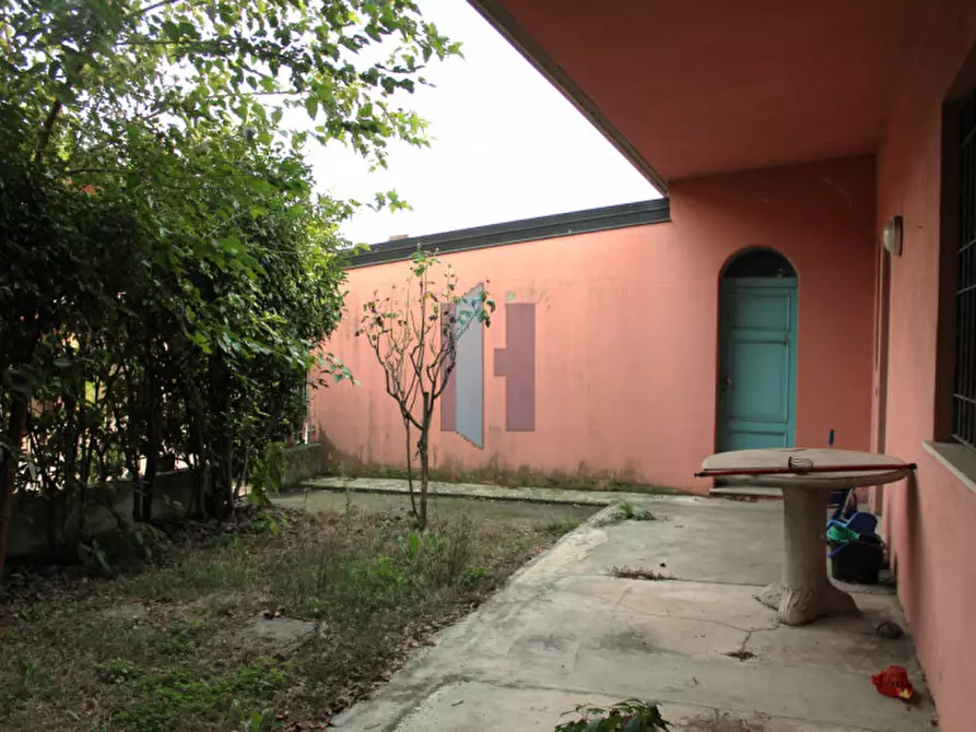 Immagine 6 di Villa in vendita  in VIA DELLA REPUBBLICA a Acquafredda