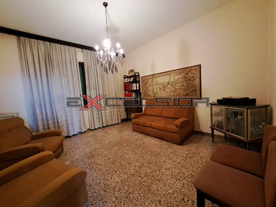 Immagine 2 di Appartamento in vendita  in Via G. Matteotti n.20 bis - Cavarzere (VE) a Cavarzere