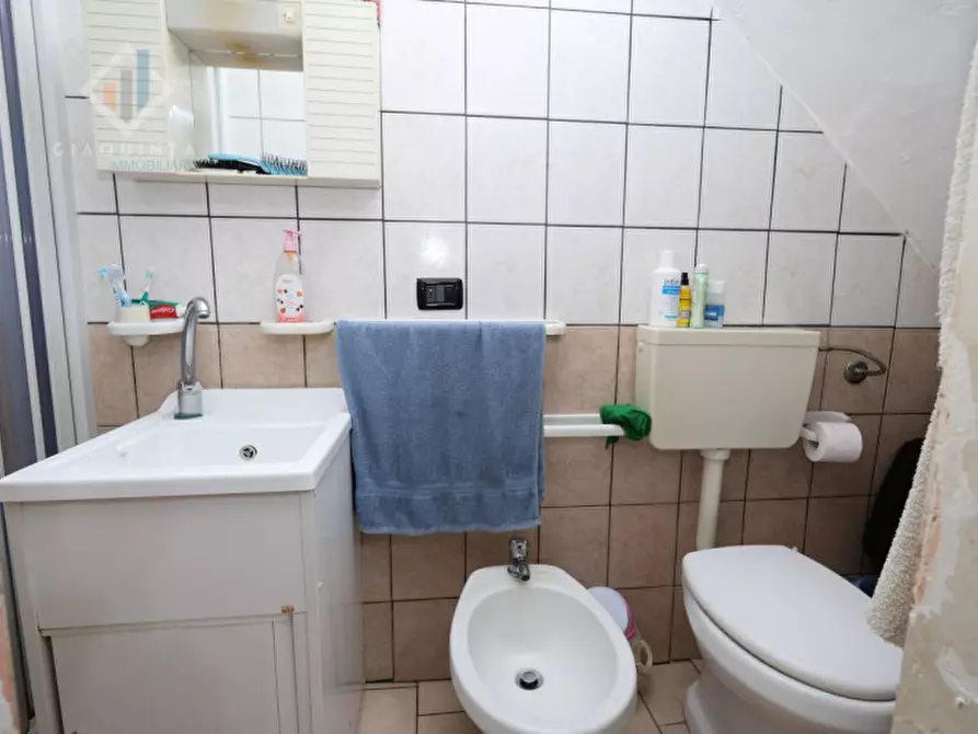 Immagine 9 di Casa indipendente in vendita  in via Ancona n.04 a Palagonia