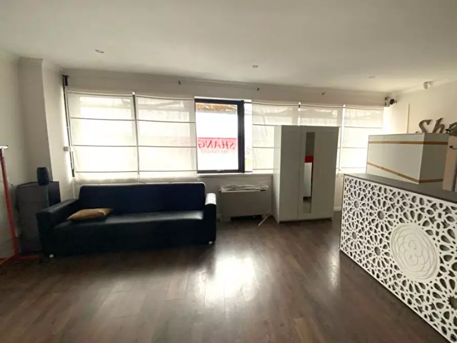 Immagine 2 di Ufficio in affitto  in via del santo a Limena