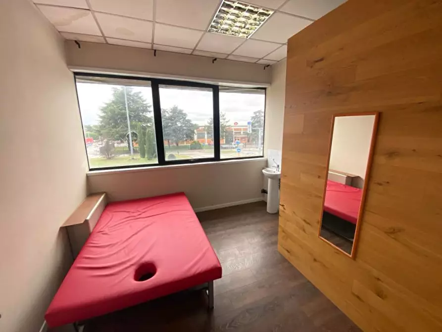 Immagine 8 di Ufficio in affitto  in via del santo a Limena