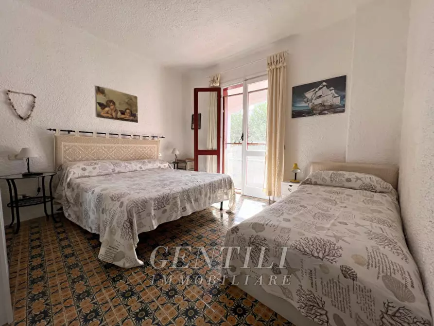 Immagine 8 di Appartamento in vendita  in Via Cala Bitta a Arzachena