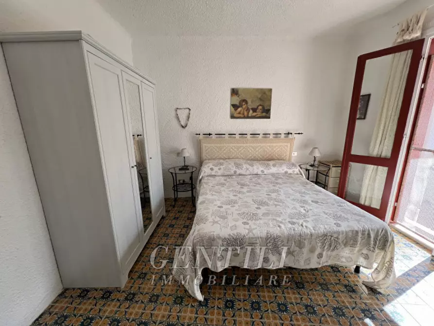 Immagine 9 di Appartamento in vendita  in Via Cala Bitta a Arzachena