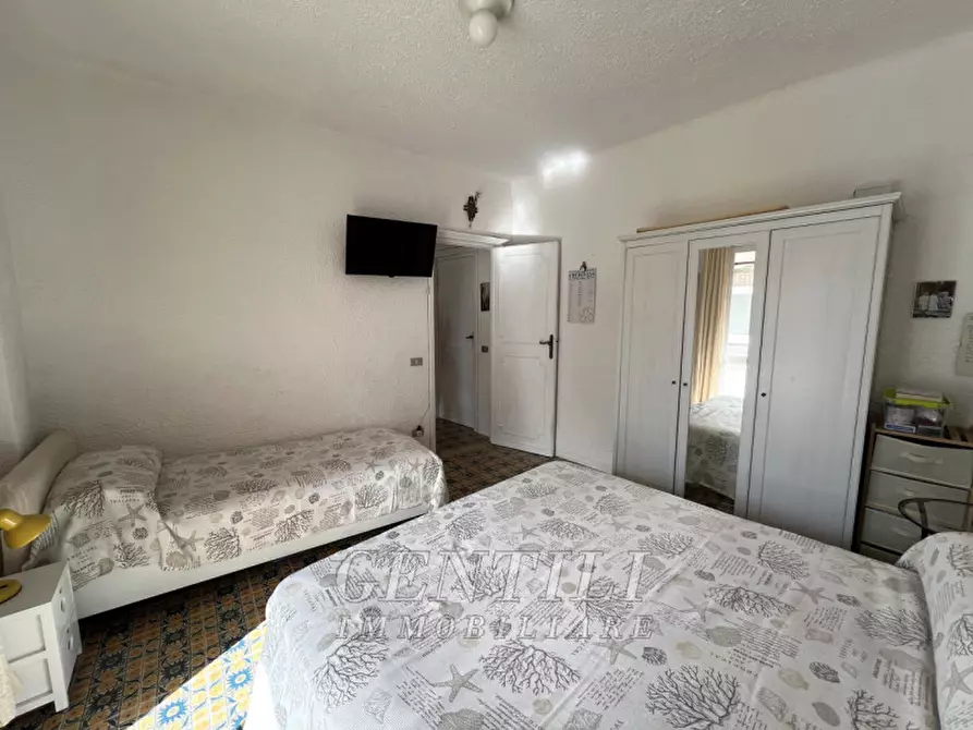 Immagine 11 di Appartamento in vendita  in Via Cala Bitta a Arzachena